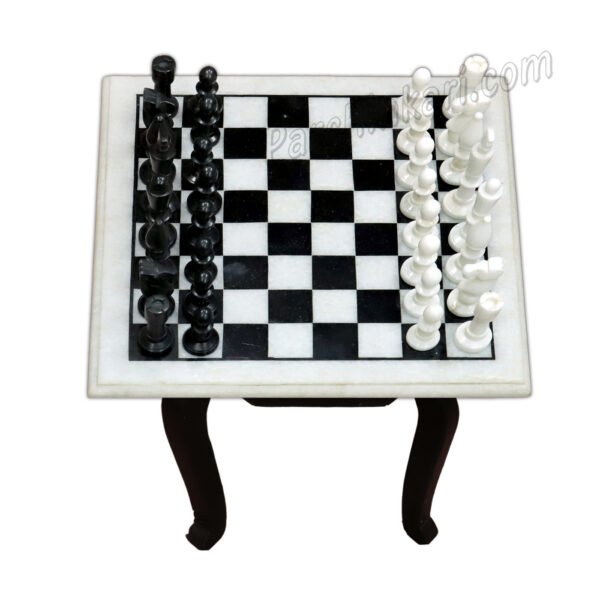 CHESS BOARD IN WHITE MARBLE